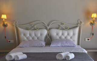 Отель Art Hotel Claude Monet Тбилиси Люкс с 2 спальнями-9