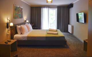 Отель Art Hotel Claude Monet Тбилиси Стандартный двухместный номер с 1 кроватью-5