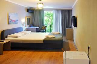 Отель Art Hotel Claude Monet Тбилиси Стандартный двухместный номер с 1 кроватью-8