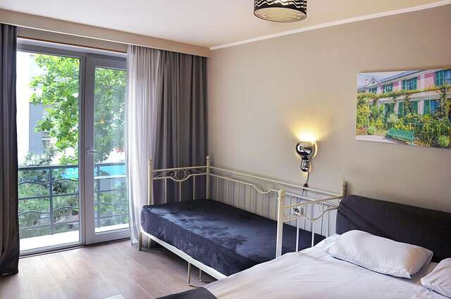 Отель Art Hotel Claude Monet Тбилиси-17